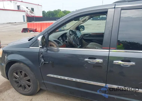 2011 Chrysler Town & Country Touring-L из США, поврежденный, VIN 2A4RR8DG5BR716480